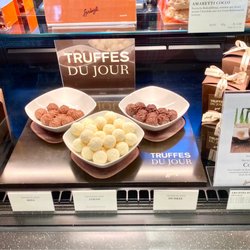 TGV Lyria - Yes, you can buy chocolate for your Lyria TGV trip