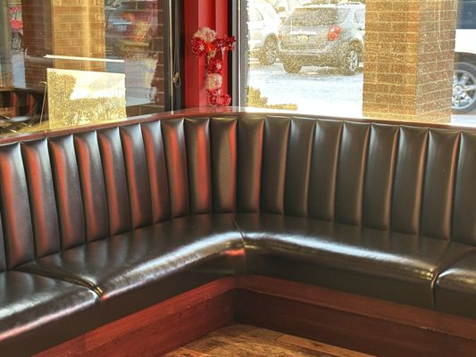 Art & Jake's Sports Bar & Grill by null