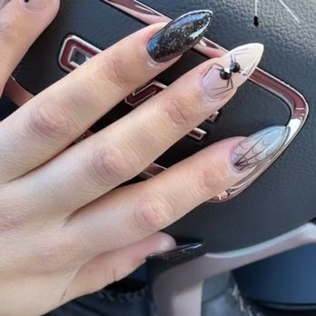 Hollywood Nails & Salon - One of my favorite designs ever!! - Nail Salons Near Me - Bakersfield, California