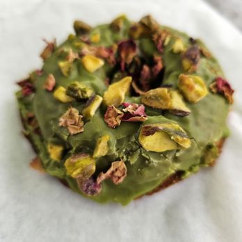 Lofty Coffee - Pistachio matcha donut - Cafes Near Me - Solana Beach, California Lofty Coffee - Pistachio matcha donut - Cafes Near Me - Solana Beach, California