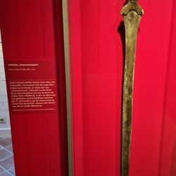 Ostpreußisches Landesmuseum - Keltisches Antennenschwert
