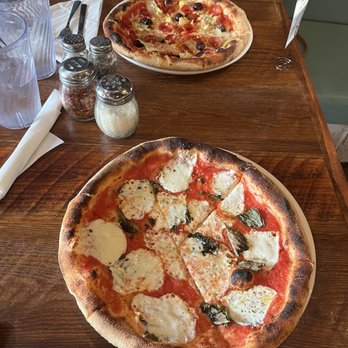 Fire & Hops Pizza - Margherita pizza - Pizza Near Me - Richmond, Virginia Fire & Hops Pizza - Margherita pizza - Pizza Near Me - Richmond, Virginia