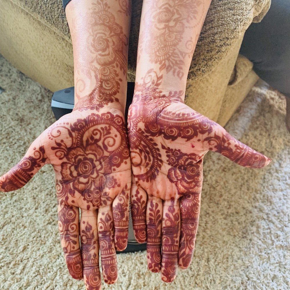 Henna Art by Deepali - Perfect stain - Henna Artists Near Me