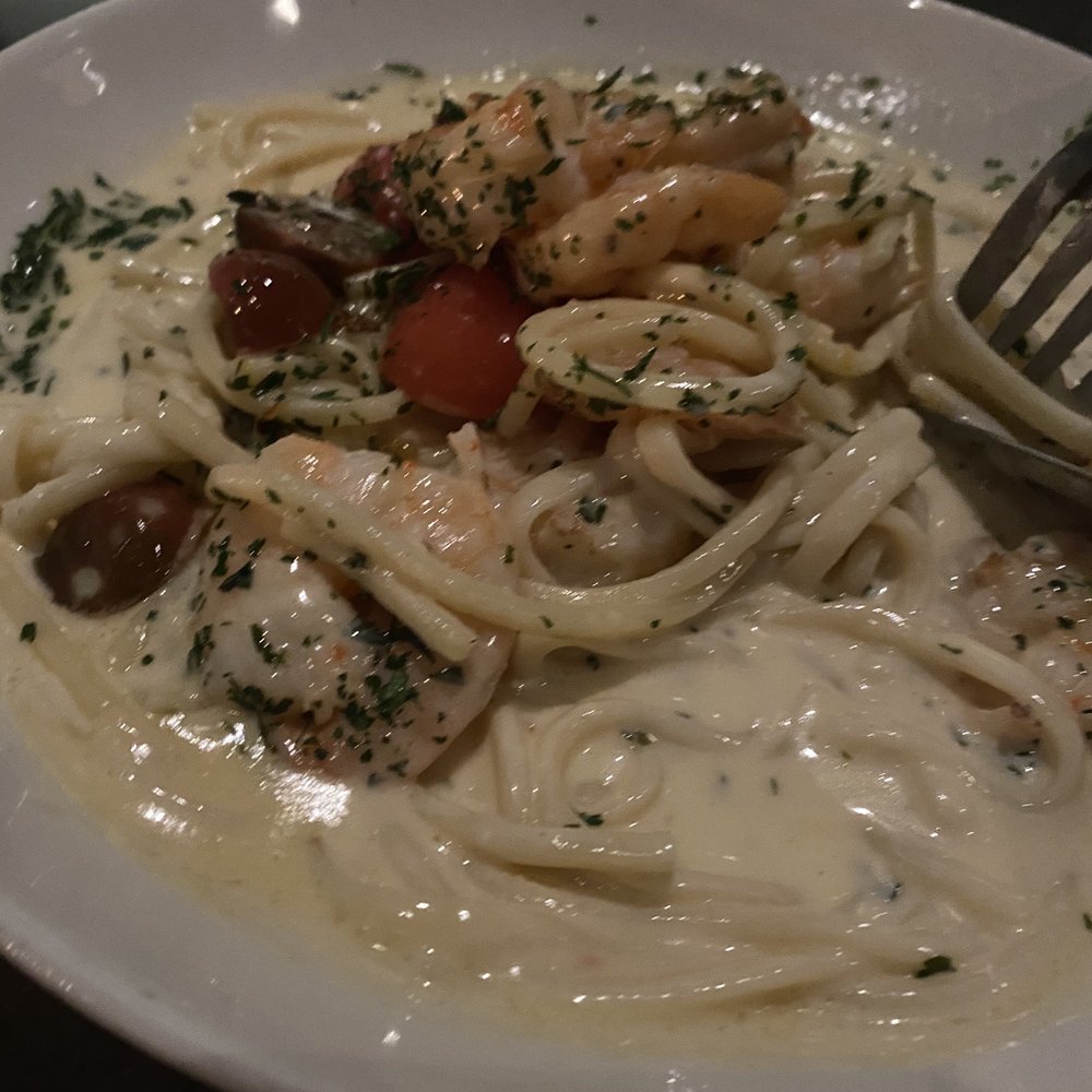 Dray Bar & Grill - Champagne shrimp - American Near Me - Drayton, South Carolina Dray Bar & Grill - Champagne shrimp - American Near Me - Drayton, South Carolina