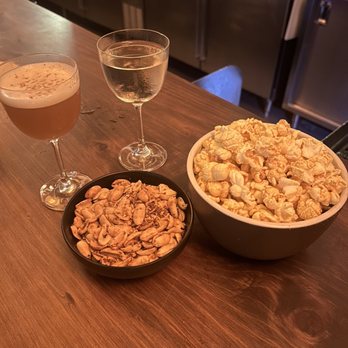STOA - Popcorn and Peanuts - Cocktail Bars Near Me - San Francisco, California