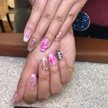 Dazzling Nails - I love this place .Wonderful nails.thanks hanh - Nail Salons Near Me - Somerdale, New Jersey