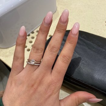 Heaven Nails & SPA - Nails after 3 weeks!! - Nail Salons Near Me - Rochester, New York Heaven Nails & SPA - Nails after 3 weeks!! - Nail Salons Near Me - Rochester, New York