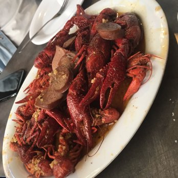 Deckhand Oyster Bar - Crawfish - Seafood Near Me - Austin, Texas