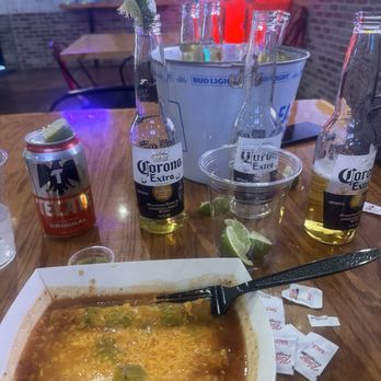 The District Pub & Kitchen - Rolled tacos and beer - American Near Me - El Paso, Texas