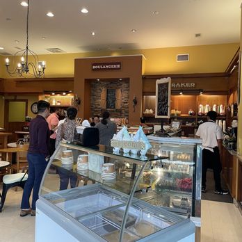 Delices De Maurice - Inside - Bakeries Near Me - Katy, Texas