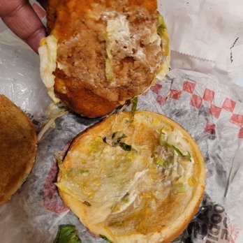 Rally's - Double spicy chicken where's my suace and lettuce - Fast Food Near Me - Long Beach, California