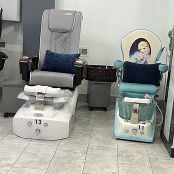 Beauty Nail Bar - Super cute child chair - Nail Salons Near Me - Cypress, Texas Beauty Nail Bar - Super cute child chair - Nail Salons Near Me - Cypress, Texas