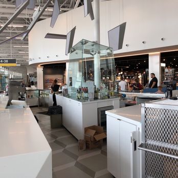 Origine - the interior of a modern restaurant - Cafes Near Me - Quebec City, Quebec Origine - the interior of a modern restaurant - Cafes Near Me - Quebec City, Quebec
