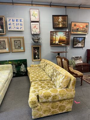 Mimi's Attic by null