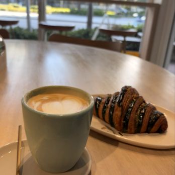 Un Attimo Coffee - Carmel Latte and pistachio croissant. Taste like heaven!! - Coffee & Tea Near Me - Plantation, Florida Un Attimo Coffee - Carmel Latte and pistachio croissant. Taste like heaven!! - Coffee & Tea Near Me - Plantation, Florida
