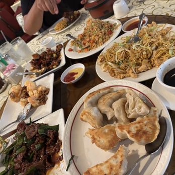 Silver Palace Chinese Restaurant - Food - Chinese Near Me - Whittier, California