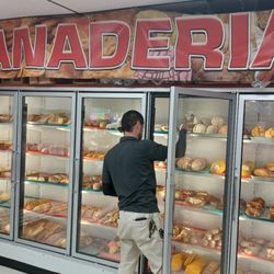 Stop N Shop Market - Baked Bread & Dessert Items