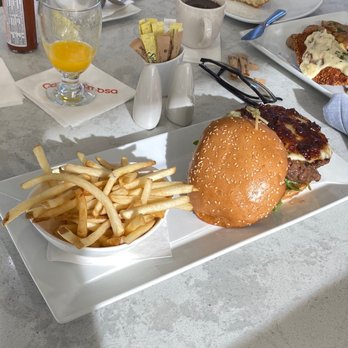 Cafe Mimosa - The Burger - Breakfast & Brunch Near Me - Santa Rosa, California Cafe Mimosa - The Burger - Breakfast & Brunch Near Me - Santa Rosa, California