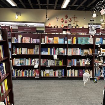 Vroman's Bookstore - Inside - Bookstores Near Me - Pasadena, California Vroman's Bookstore - Inside - Bookstores Near Me - Pasadena, California