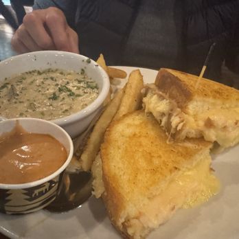 49th State Brewing - Anchorage - Krabby grilled cheese - Breweries Near Me - Anchorage, Alaska 49th State Brewing - Anchorage - Krabby grilled cheese - Breweries Near Me - Anchorage, Alaska