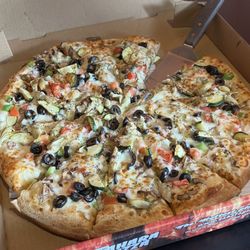 Jungle Veggie pizza