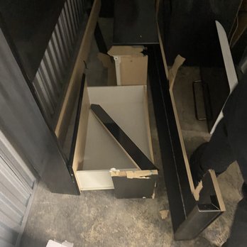 4 Hands And A Truck - Movers Near Me