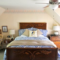 Quincy Feather Bed Inn - Barrett's Room