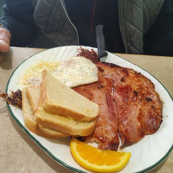 Grandma's Corner Restaurant - Ham steak - American Near Me - Seaside, Oregon