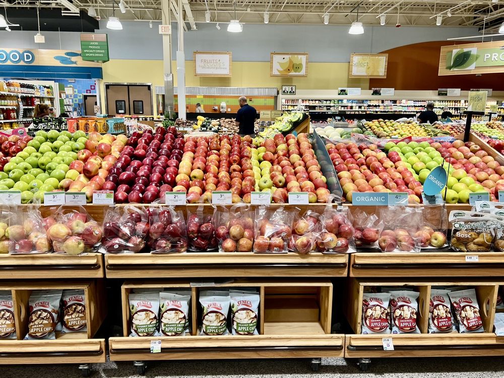 PUBLIX Updated August 2024 11 Photos & 10 Reviews 2108 James L