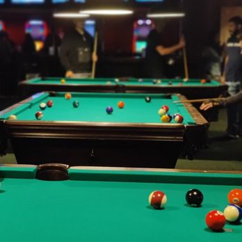 Fast Eddie's Billiards - Multiple game tables - Pool Halls Near Me - San Antonio, Texas Fast Eddie's Billiards - Multiple game tables - Pool Halls Near Me - San Antonio, Texas