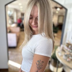 417 Social Hair Haus - We brightened up her money piece and added bright blonde throughout!
