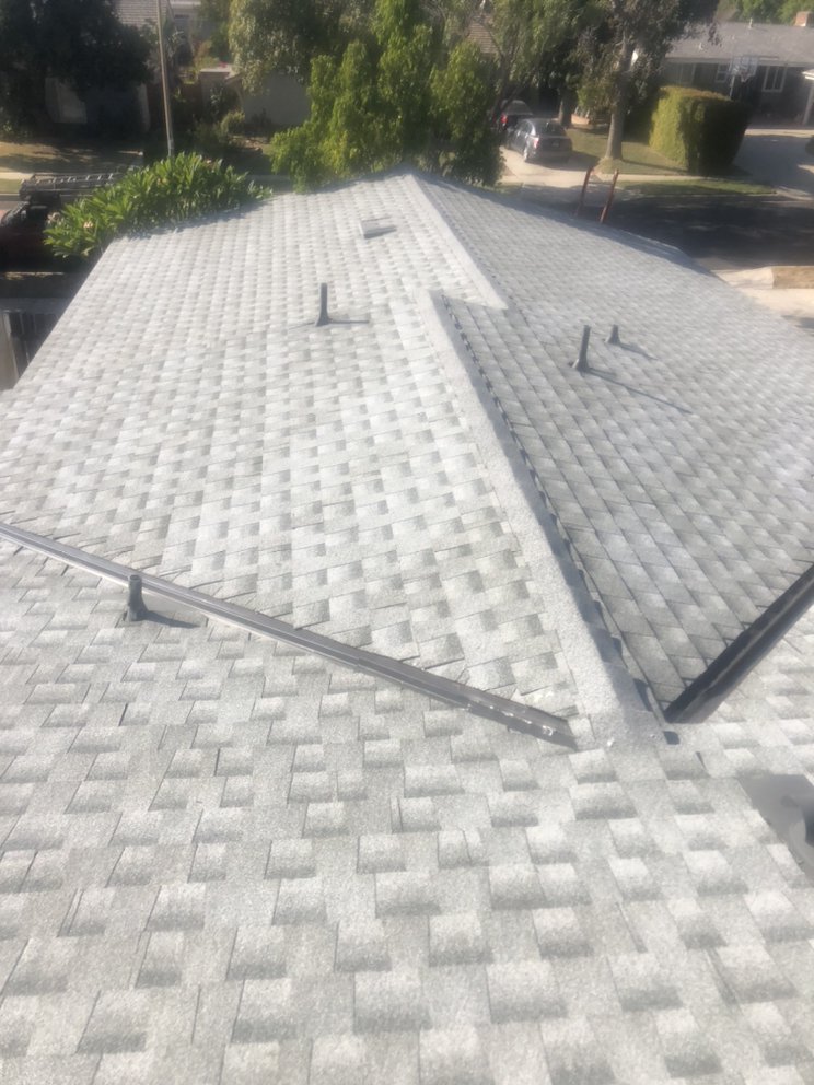 Slide of GEM Roofing