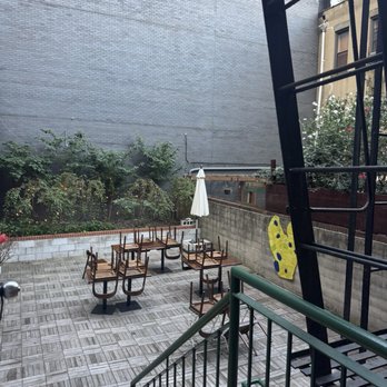 Lately Cafe - Outdoor - Coffee & Tea Near Me - Long Island City, New York