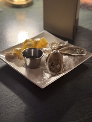 Parker's Bistro by null