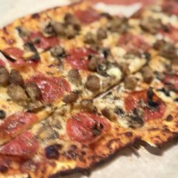 BJ's Restaurant & Brewhouse - Pepperoni Extreme Flatbread