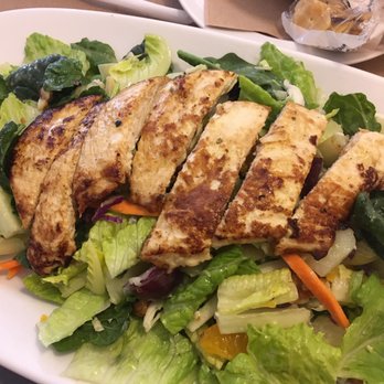 Bailey's Breakfast & Lunch - SONOMA CHICKEN SALAD - Breakfast & Brunch Near Me - Omaha, Nebraska