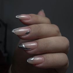 Lux Nail Studio - Russian manicure