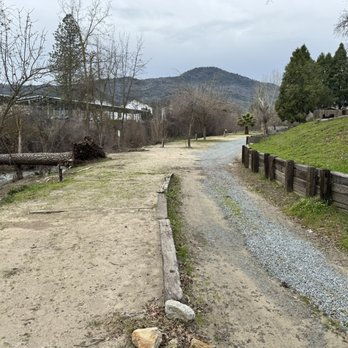 High Sierra RV & Mobile Park - Tent camping sites along the river. - RV Parks Near Me - Oakhurst, California High Sierra RV & Mobile Park - Tent camping sites along the river. - RV Parks Near Me - Oakhurst, California