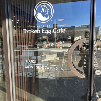Another Broken Egg Cafe - Breakfast & Brunch Near Me - Tyler, Texas