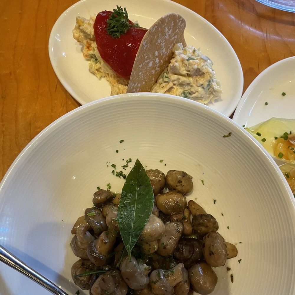 Jaleo - Mushrooms and potato salad - Spanish Near Me - Washington, DC, District of Columbia Jaleo - Mushrooms and potato salad - Spanish Near Me - Washington, DC, District of Columbia