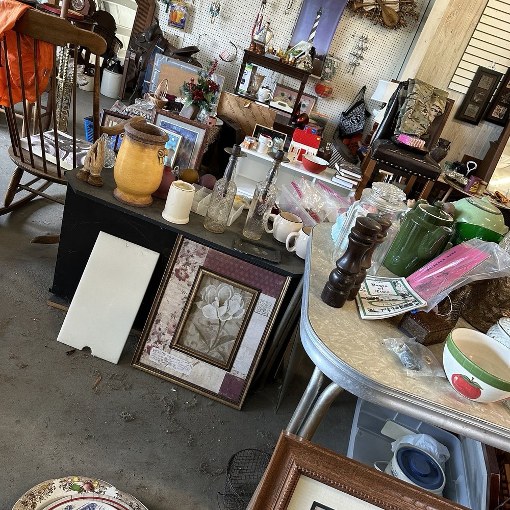 Attic Treasures - Thrift Stores Near Me - Waverly, Virginia