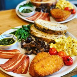 Lisica Cafe - Big breakfast- now available in gluten free