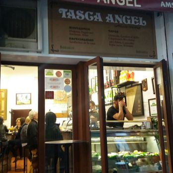 Tasca Ángel - Owner was on the phone most of time we were there. We didn't need attention but Tasca Angel didn't have much of an atmosphere. - Spanish Near Me - Valencia, V Tasca Ángel - Owner was on the phone most of time we were there. We didn't need attention but Tasca Angel didn't have much of an atmosphere. - Spanish Near Me - Valencia, V