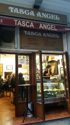 Tasca Angel by null