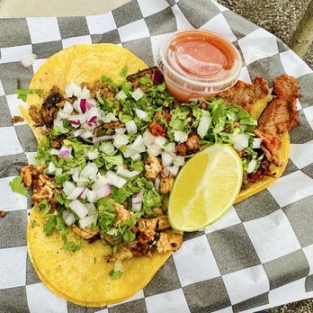 Don Polo Mexican Food - Steak, chicken, and al pastor tacos - Food Trucks Near Me - Massillon, Ohio Don Polo Mexican Food - Steak, chicken, and al pastor tacos - Food Trucks Near Me - Massillon, Ohio