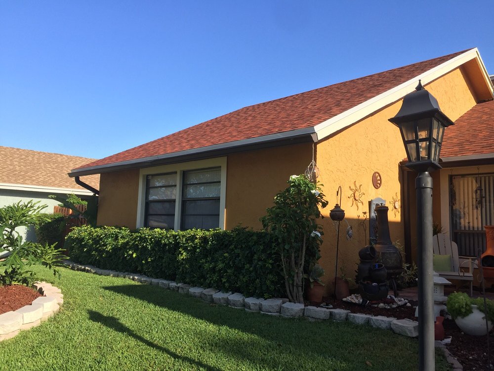 Slide of Glades Edge Roofing