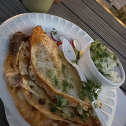 Tacos El Guero - Quesabirria