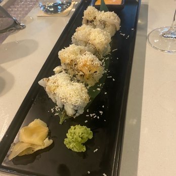 Yunta Nikkei - Parmesano Maki - Peruvian Near Me - Charlotte, North Carolina
