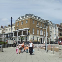 Royal Hotel