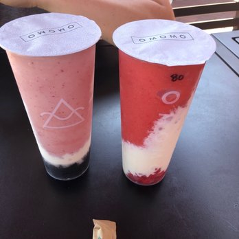 OMOMO Tea Shoppe - Strawberry Tornado, Itchy Peachy - Coffee & Tea Near Me - Irvine, California